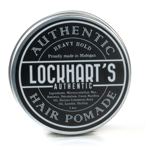 Lockhart's Heavy Hold pomada do włosów 96g w metalowym, okrągłym pojemniku. Z przodu widoczny czarny napis LOCKHART'S oraz HAIR POMADE. Ujęcie frontalne, produkt zamknięty. Na etykiecie podany tekst HEAVY HOLD oraz informacje o składnikach.
