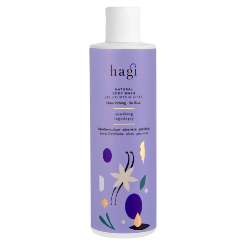 Fioletowa butelka 300 ml żelu do ciała Hagi z napisem Natural Body Wash i Plum Picking, ozdobiona pastelowymi kwiatami i liśćmi, z zakrętką i gładką fakturą.